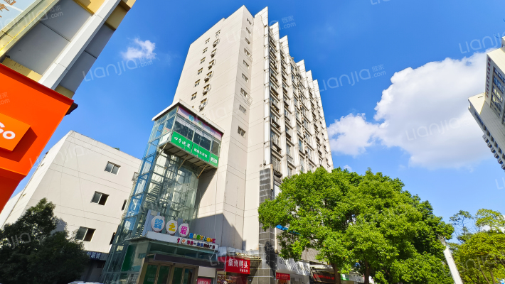 伟业大厦外景图