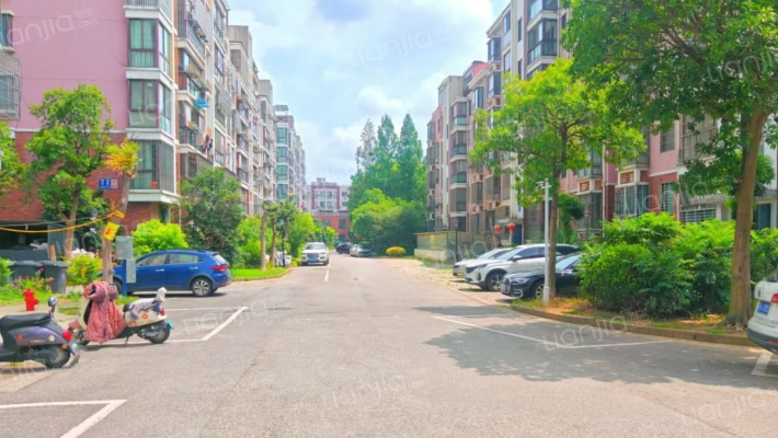 福邸花园外景图