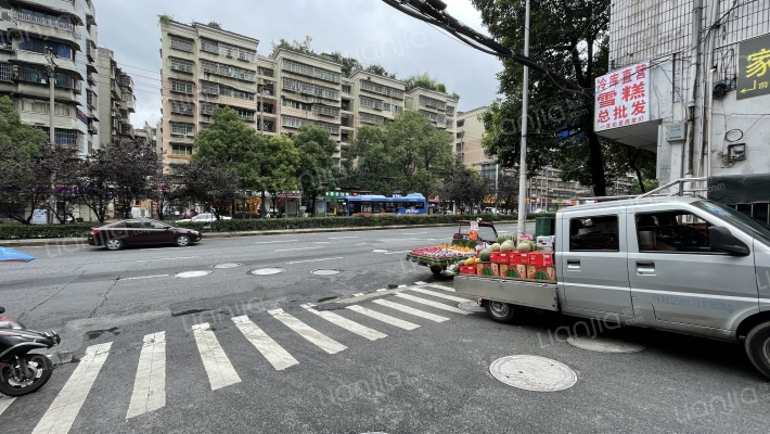 花溪大道北段200号外景图