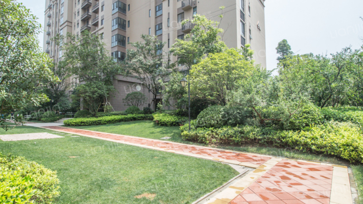 万科城秋棠苑外景图