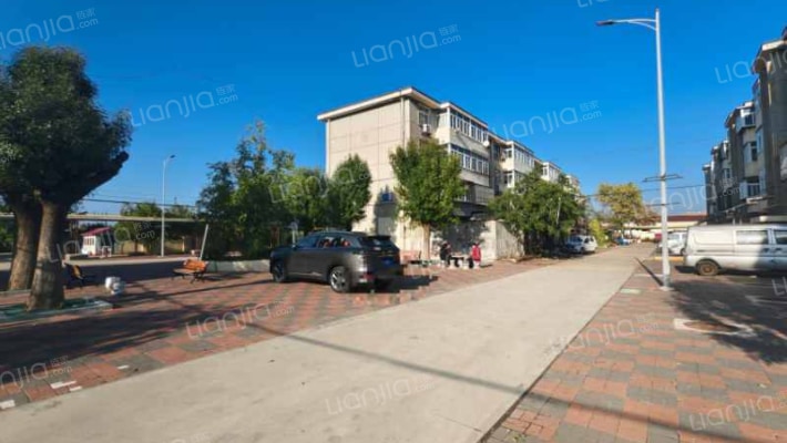 华福小区外景图