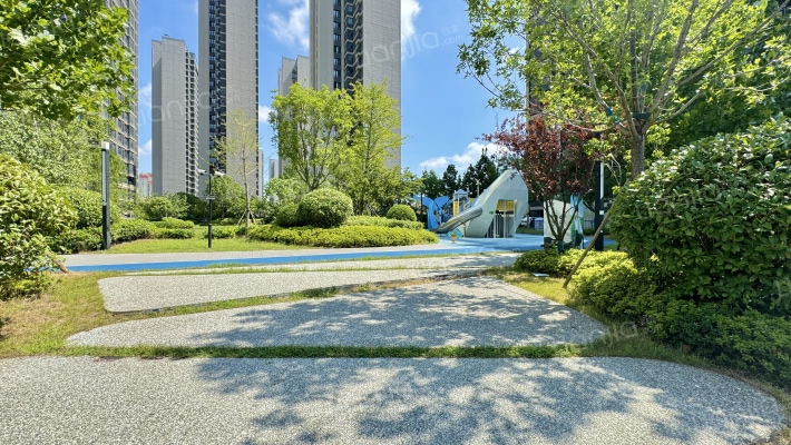 万科新都会二期外景图