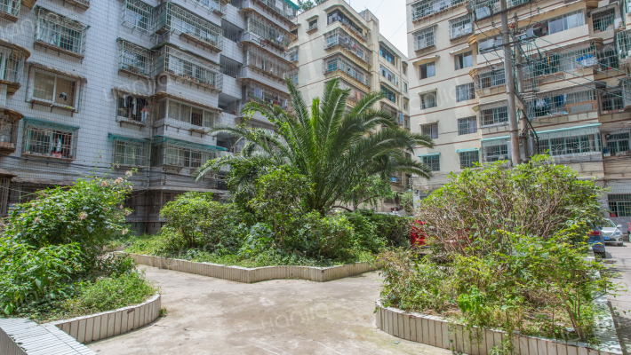 圣沣8.9号温馨家园外景图