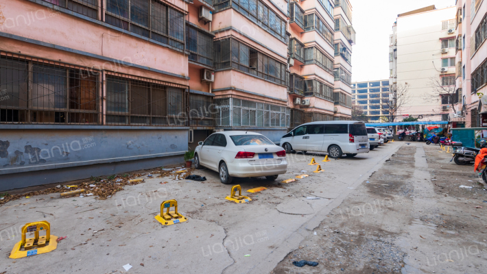 宝龙花园外景图