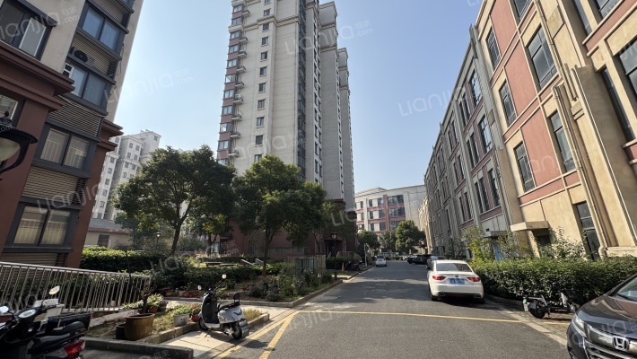 江东花苑外景图