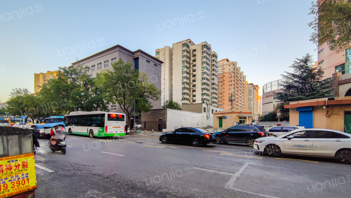 路政管理处家属院外景图