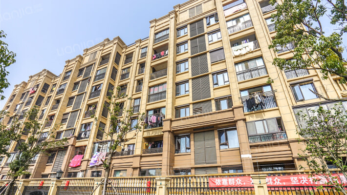 中梁天颂外景图