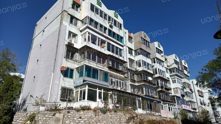 岗盛里小区外景图