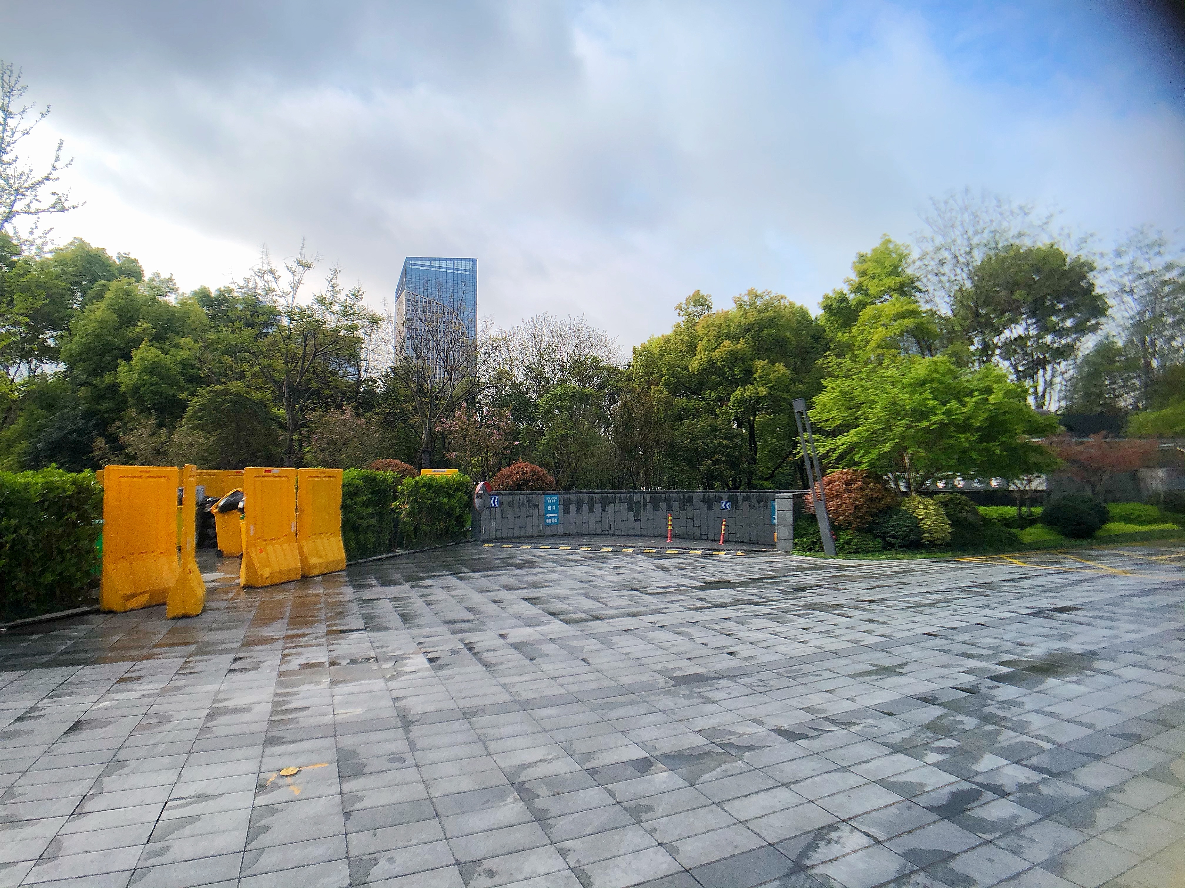 The New Edge compound photo 3
