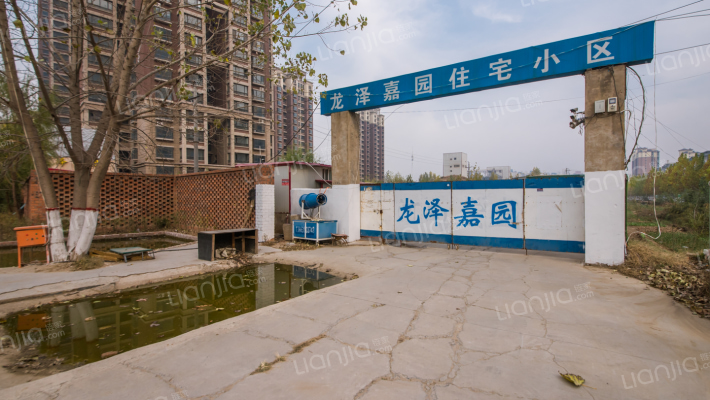 龙泽嘉园外景图