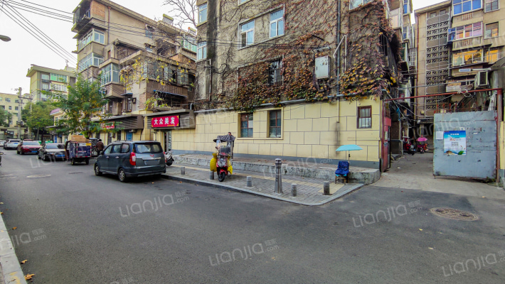 青年一巷散盘外景图