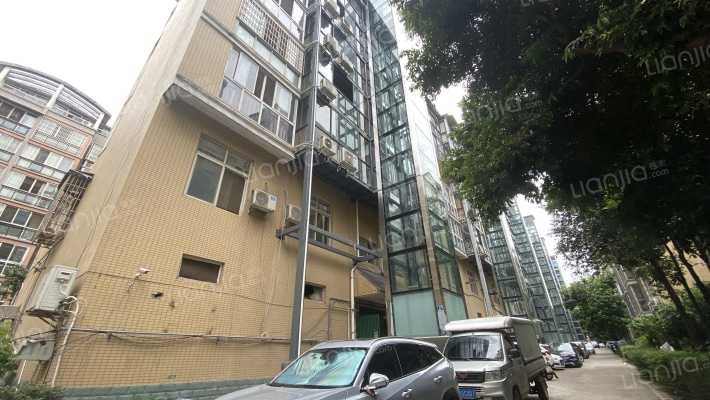 春天家园外景图