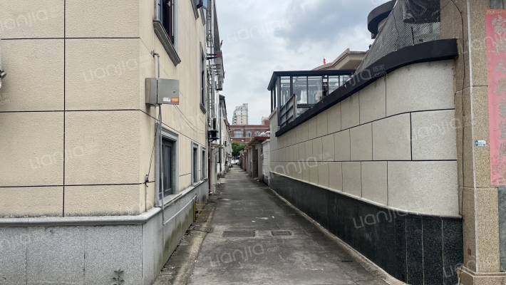 东牛角外景图