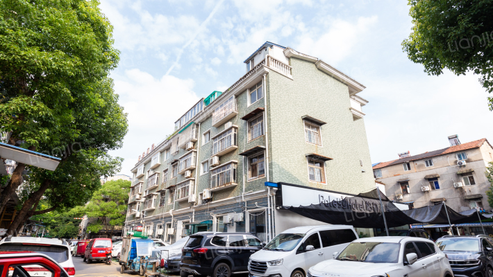 闷家湖新村外景图