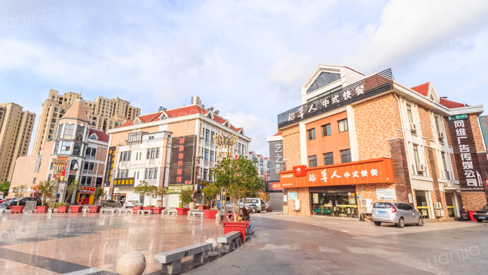 万客隆商城外景图