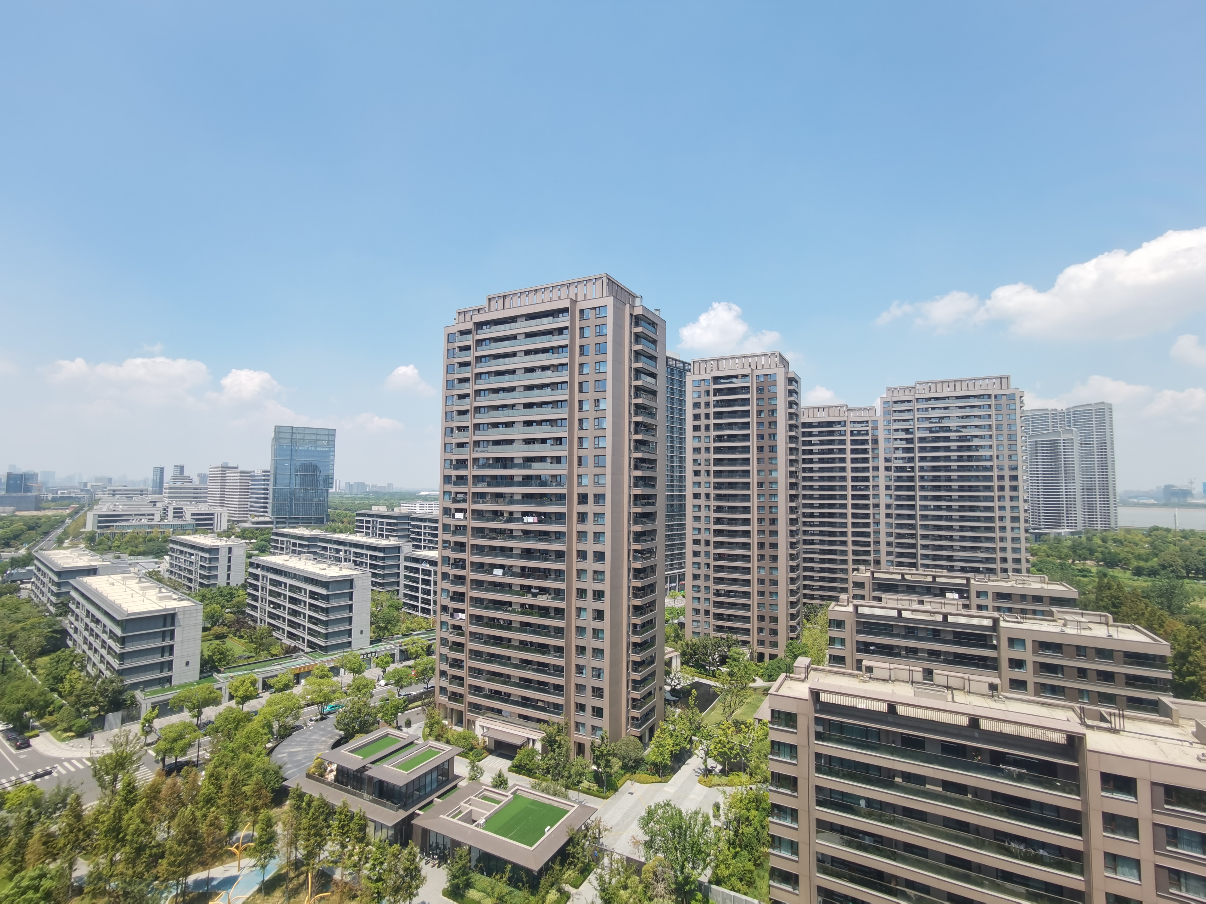 Hangzhou Bay North compound photo 2