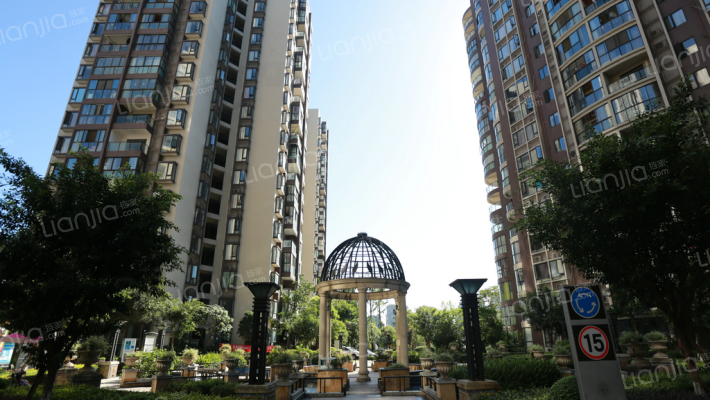 翡翠半岛外景图