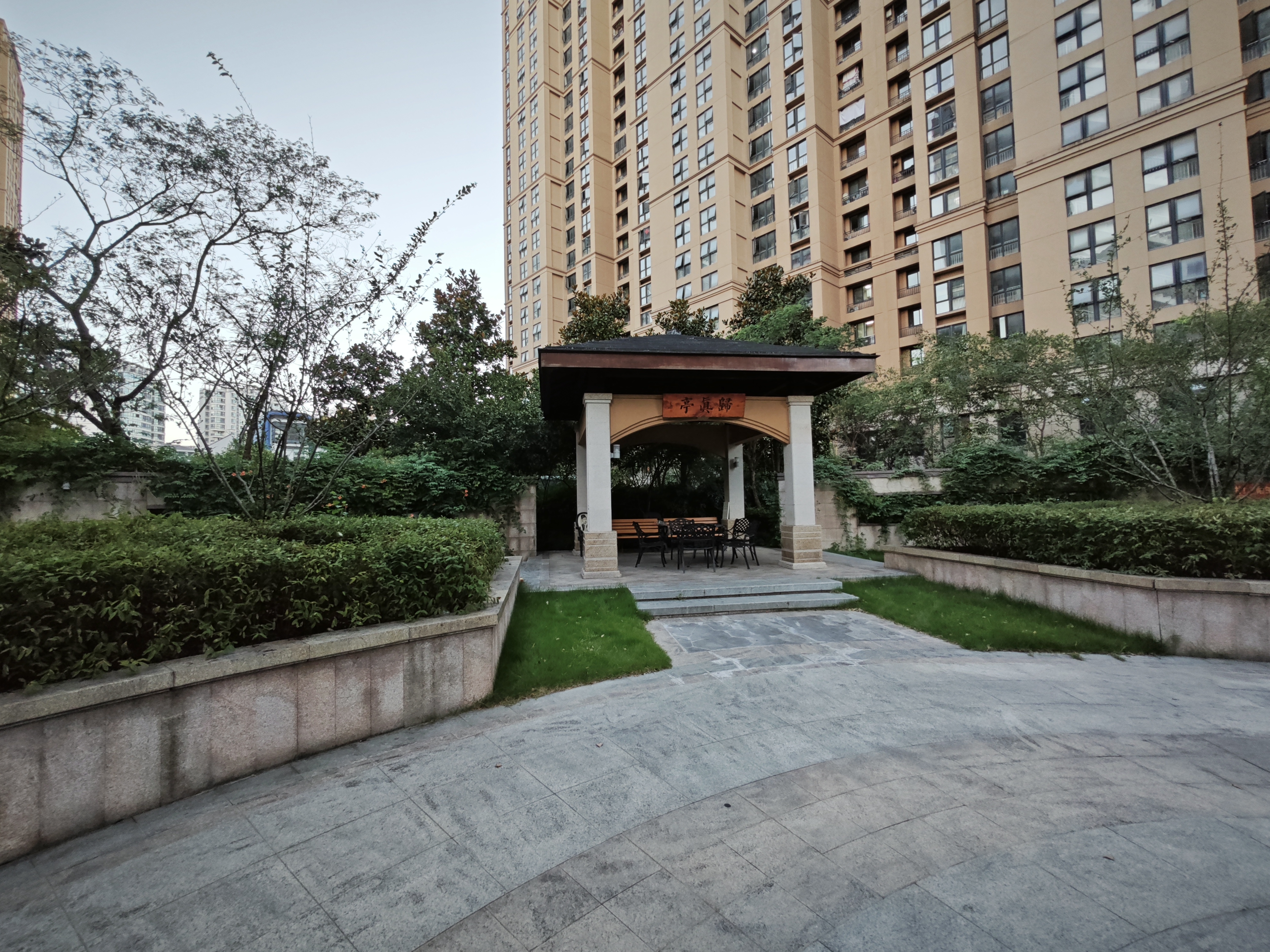 都景公寓小区实景 16