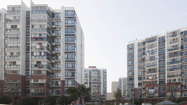 明月贵都花园外景图