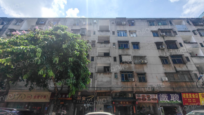 米兰路120号外景图