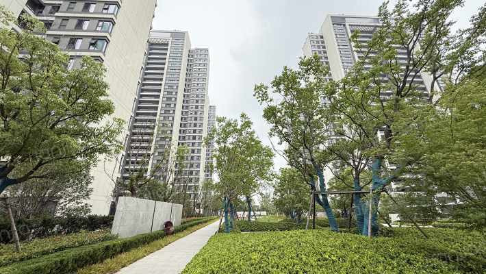 上宸云际外景图