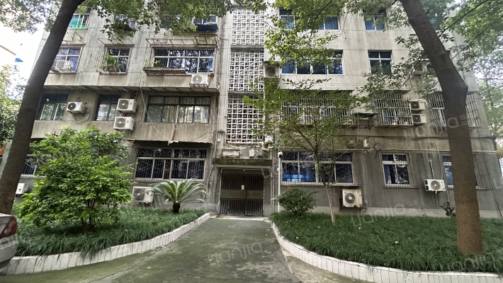 自富路79号院外景图