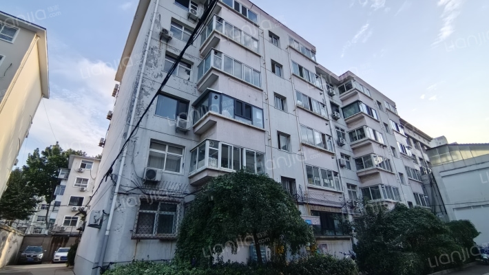 中国银行宿舍外景图