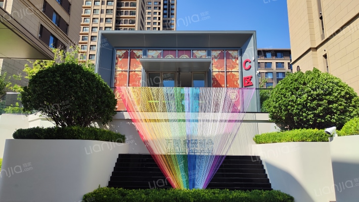 万科翡翠都会C区外景图