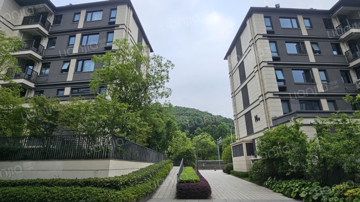 中海阅麓雅园E区外景图