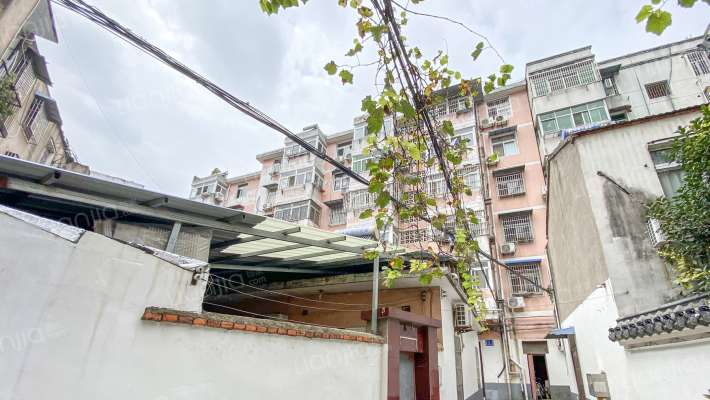 杨桂塘二轻局宿舍楼外景图