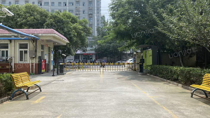 博大公寓外景图