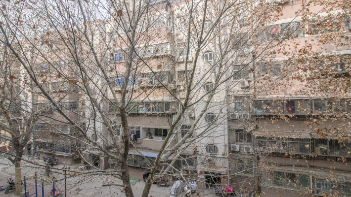 南阳路99号院外景图