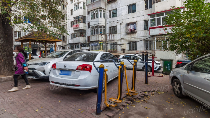 宁江胡同外景图