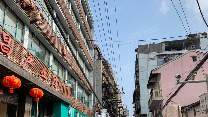 忠孝门85号外景图