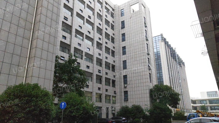 邦帮金座外景图