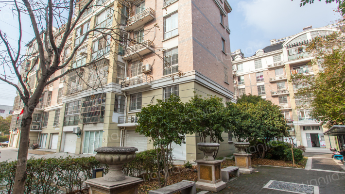 白龙港花苑外景图