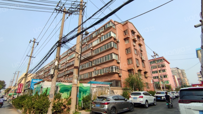 闫千户小区一区外景图