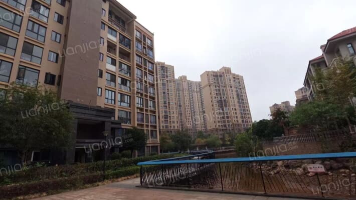 深业睿城外景图