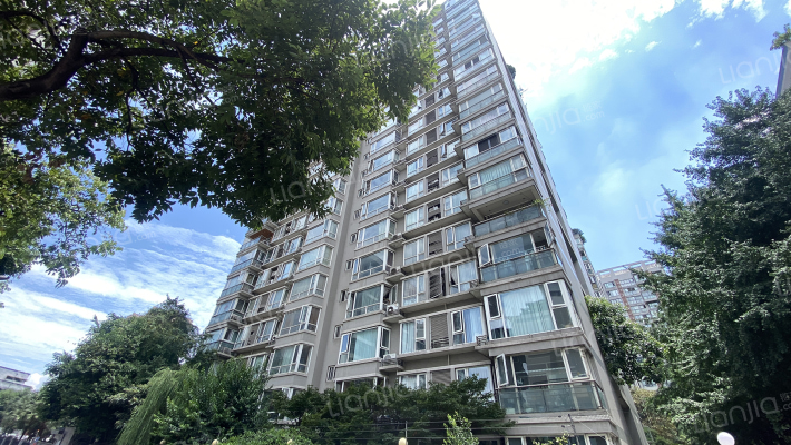 农商银行宿舍外景图