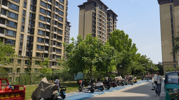 济高海棠郡外景图