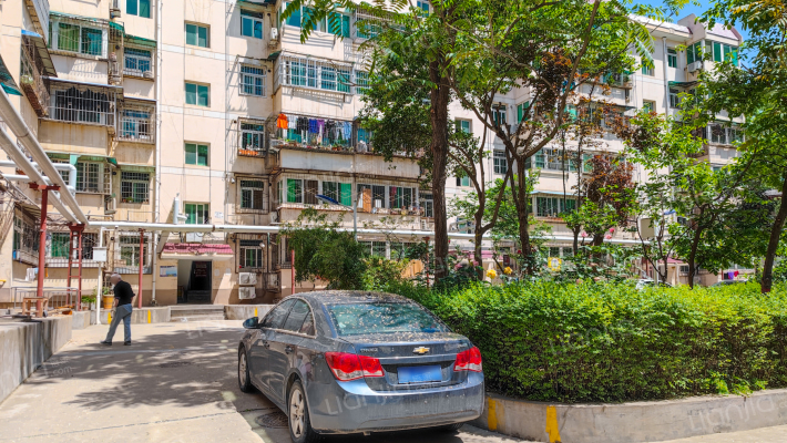 秦川社区25街坊外景图