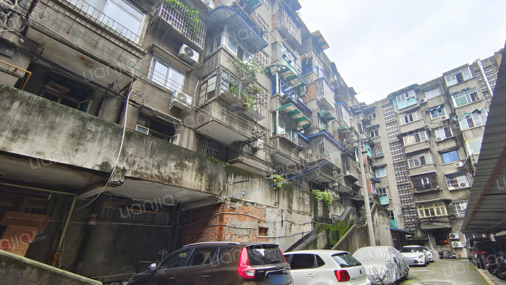 德盛路75号外景图