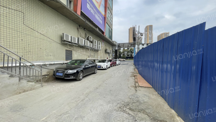 花溪大道中段36号外景图