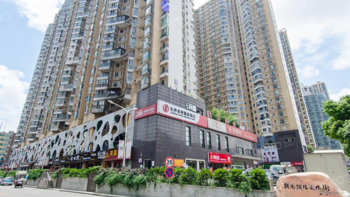 凯通朝庭外景图