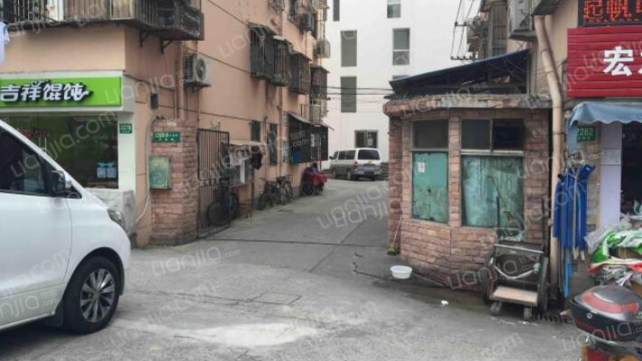 凯旋路2280弄外景图