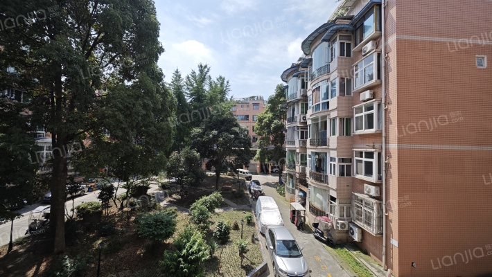 向阳花园A区外景图