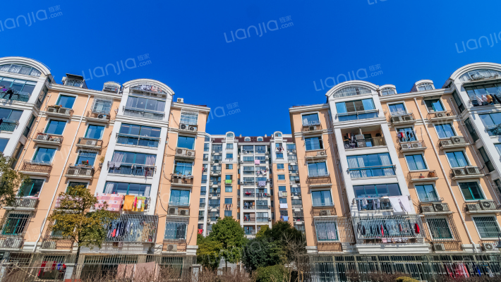 新泾家苑外景图