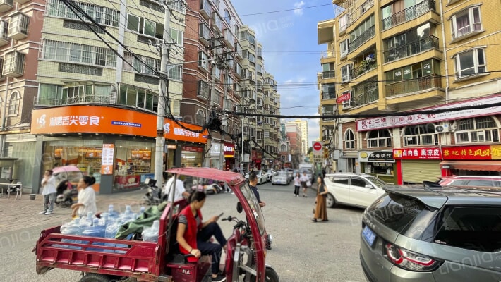 文广局宿舍外景图