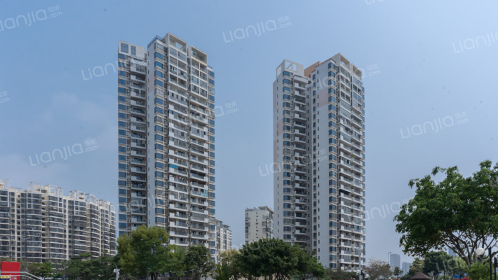 天成广场外景图