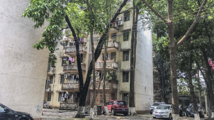 七支队家属区外景图